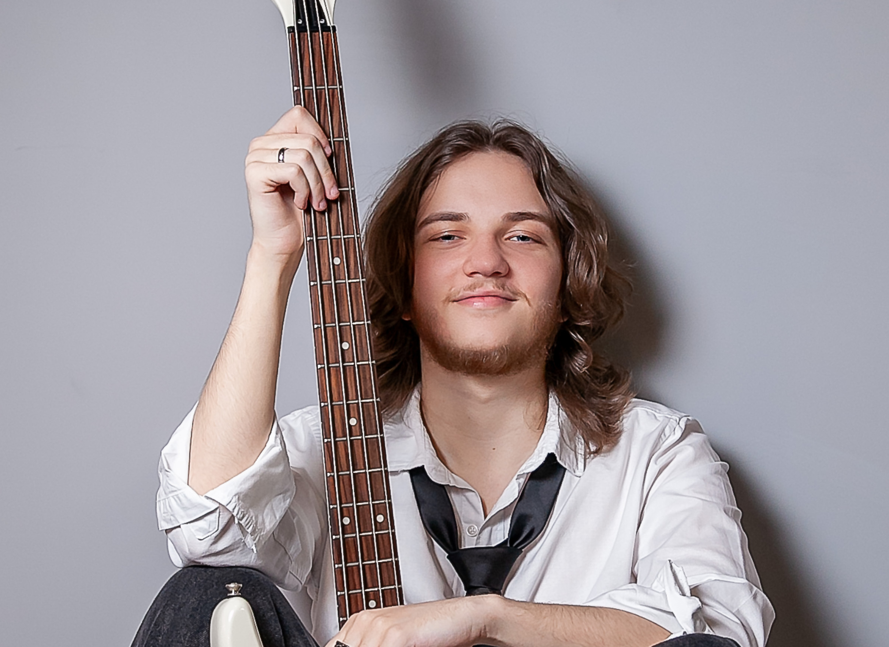 Peter Caeli lança seu primeiro single